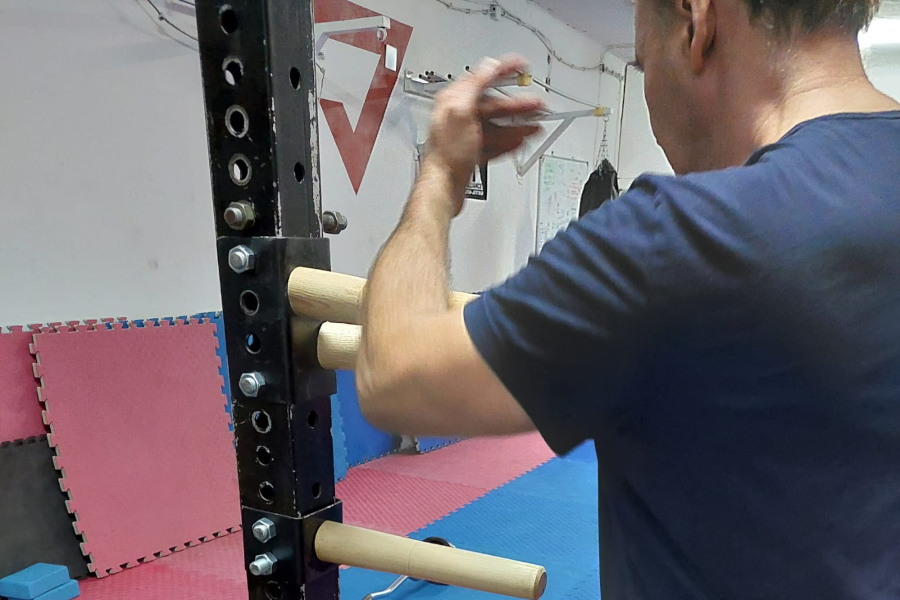 Wing Chun trening s drvenom lutkom